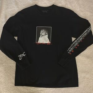 2 PAC TUPAC Graphic Long Sleeve Medium Tee